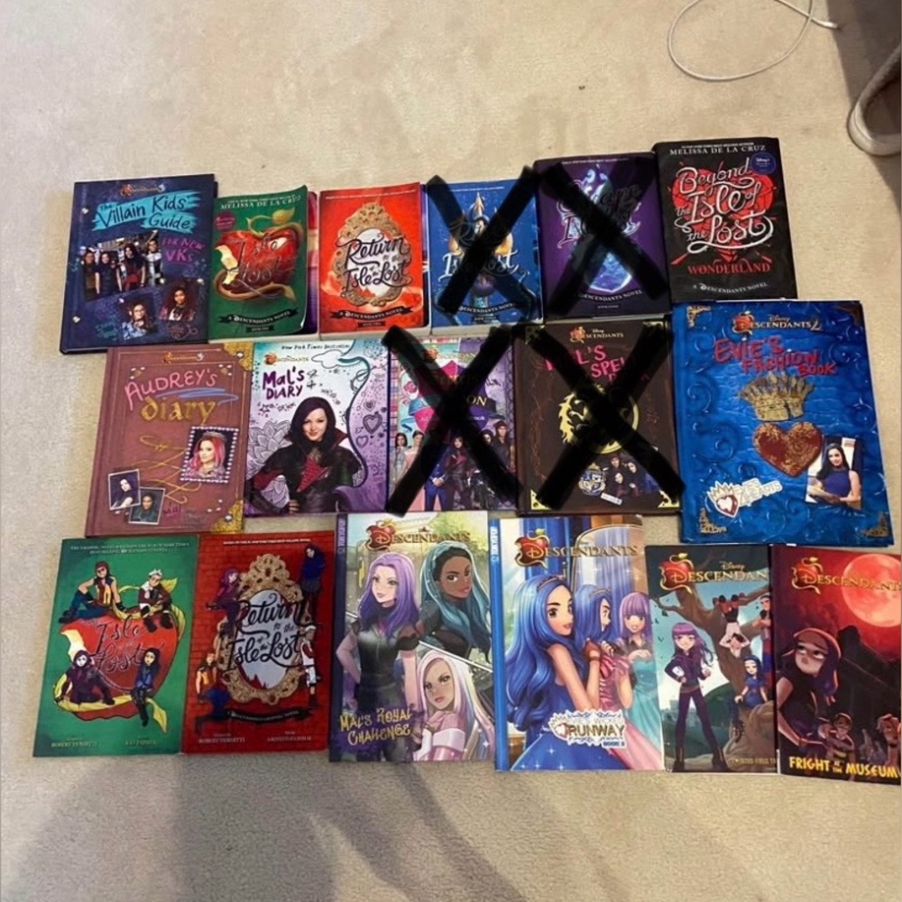 Disney Descendants MASSIVE Book Set